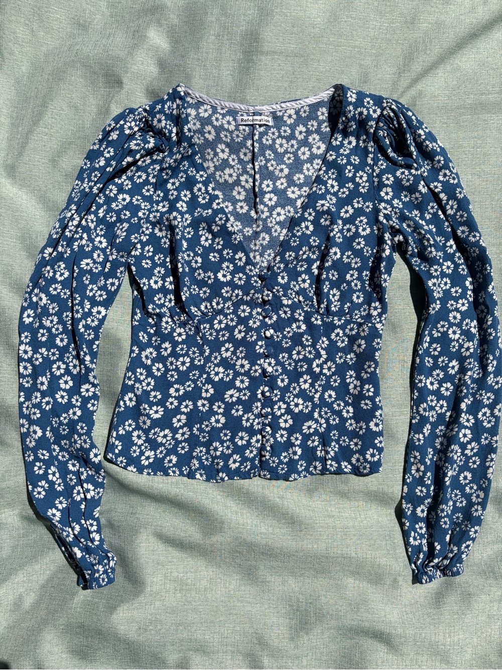 Reformation Navy Blue Floral Puff-Sleeve Buttoned V-Neck Top
